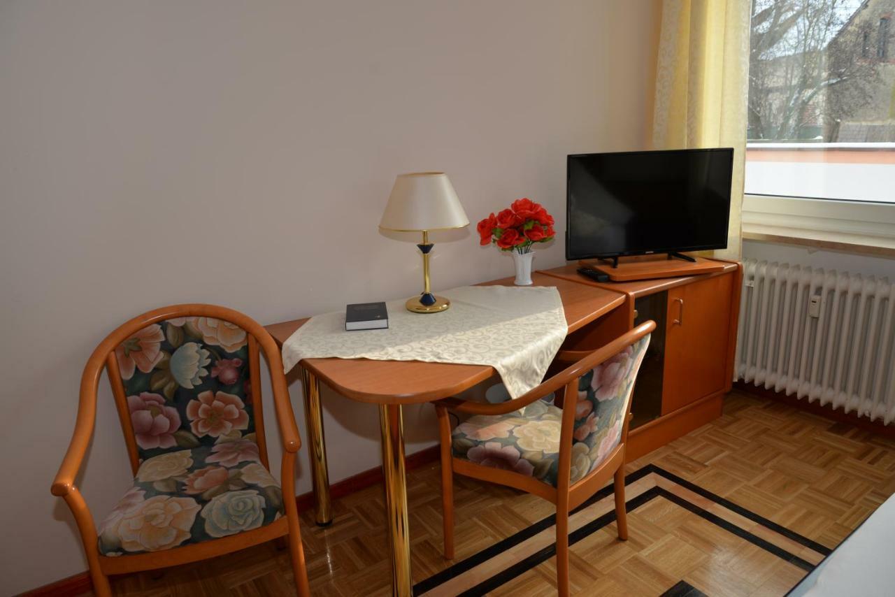 Pension Francesco Nuremberg Bagian luar foto